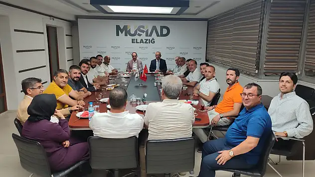Dost Meclisinin konuğu Cemil Yatkın oldu