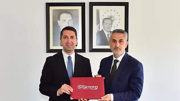 Elazığ'a sekiz yeni futbol sahası kazandırılıyor