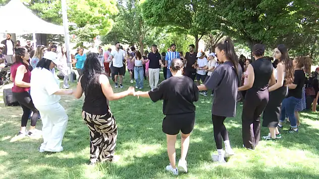 Esentepe Mahallesi'nde Anne ve Babalar Günü etkinliği
