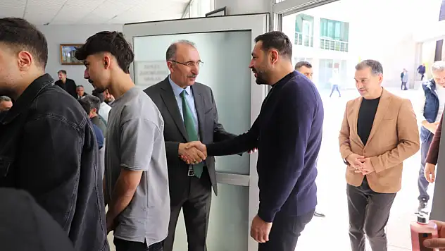 Fırat Üniversitesinde bayramlaşma töreni gerçekleştirildi