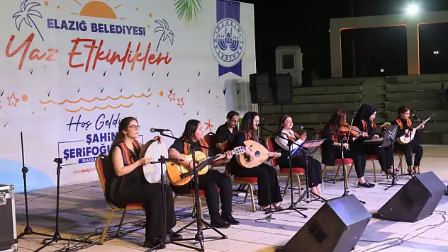 Gezici Tiyatro Şenliği Gösterileri ve Kadın Kürsübaşı konseri düzenlenecek