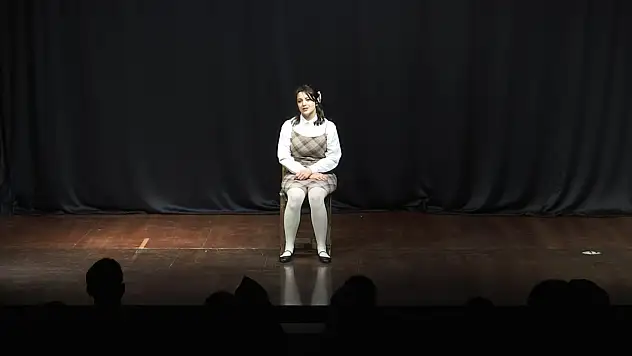 Monologlar gecesi Elazığ'da sahnelendi