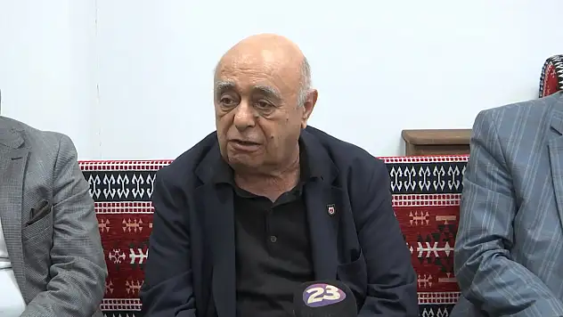 Serhat Kabaklı, şiir üzerine bir sunum gerçekleştirdi