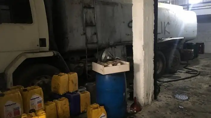 Adana'da 14 bin litre kaçak akaryakıt ele geçirildi