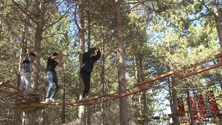 Adrenalin tutkunlarının yeni adresi 'Macera Parkı'