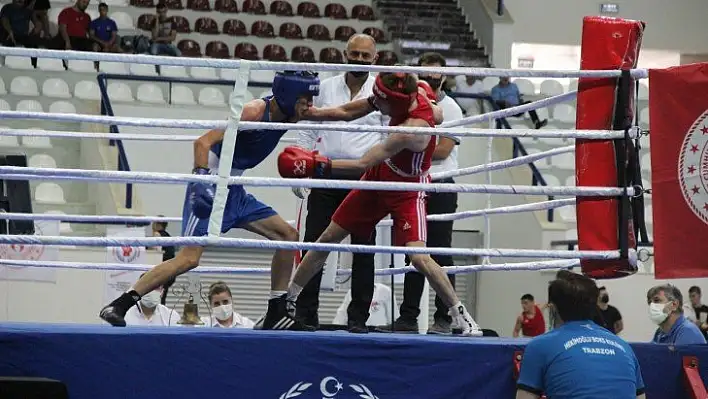 Ahmet Uygur Türkiye Ferdi Boks Şampiyonası sona erdi