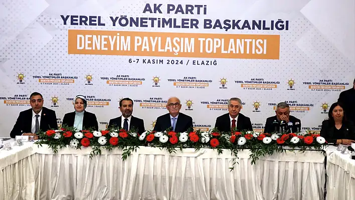 AK Parti'den deneyim paylaşım toplantısı