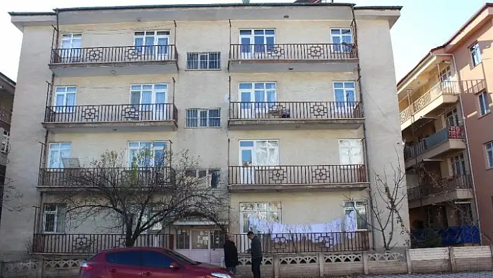 Apartmanda garip sesler, ailelerin hayatını kabusa çevirdi