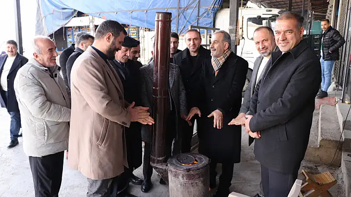 Başkan Alan'dan sebze hali esnaflarına ziyaret