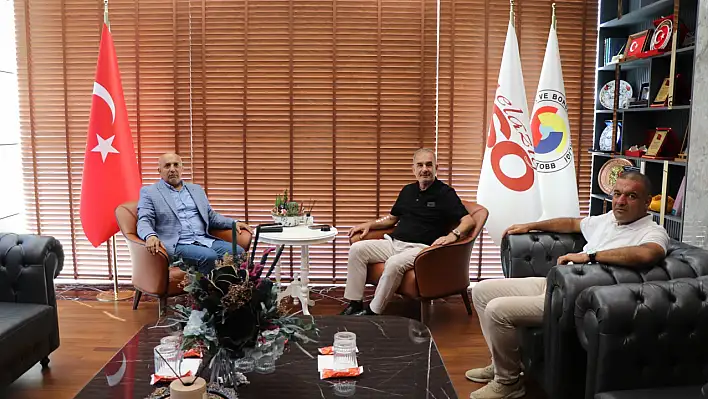 Başkan Alan: Esnaf odalarımızla uyum içinde çalışıyoruz