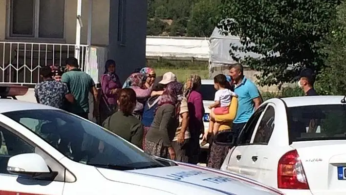 Cinnet getiren amca av tüfeğiyle dehşet saçtı: 2 ölü, 3 yaralı