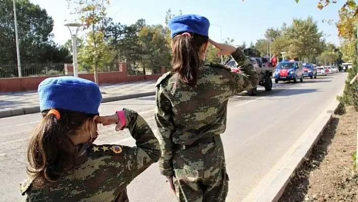 Cumhuriyetin 97. yılı Elazığ'da coşkuyla kutlandı