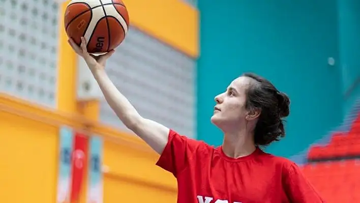 EBK, Nuran Çoban'ı kadrosuna kattı