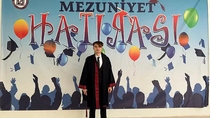 Editörümüz Muhammed Fatih Akarsu'dan büyük başarı