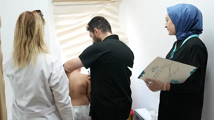 Elazığ Belediyesi'nden çocuklara sağlık desteği