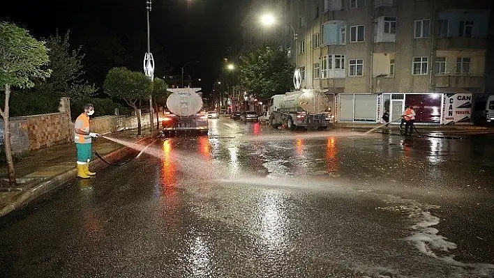 Elazığ Belediyesi'nden Kapsamlı Bayram Temizliği