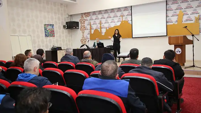 Elazığ Belediyesi'nden seminer 