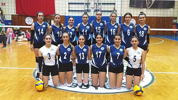 Elazığ Belediyesi voleybol 2'de 2 yaptı