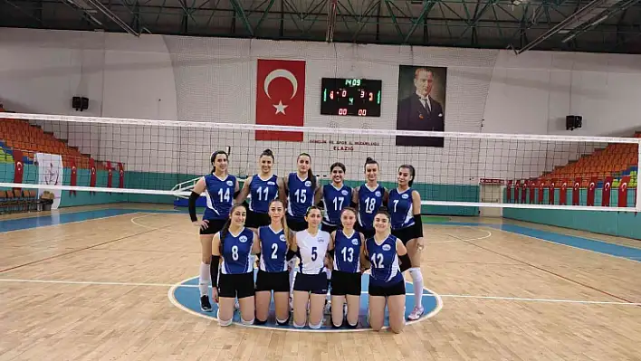 Elazığ Belediyesi Voleybol, rahat kazandı