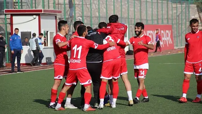 Elazığ Belediyespor'da 3 futbolcu sakatlandı