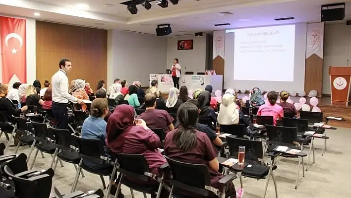 Elazığ'da  'Emzirme Haftası' etkinliği