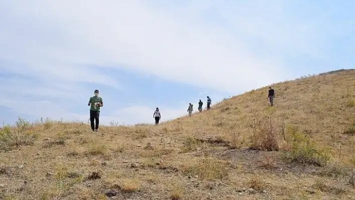 Elazığ'da 17'si yeni 38 arkeolojik alan keşfedildi