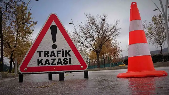 Elazığ'da 2 farklı trafik kazası: 2 yaralı