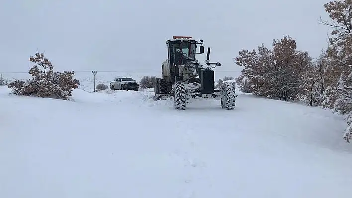 Elazığ'da 505 köy yolu ulaşıma kapandı