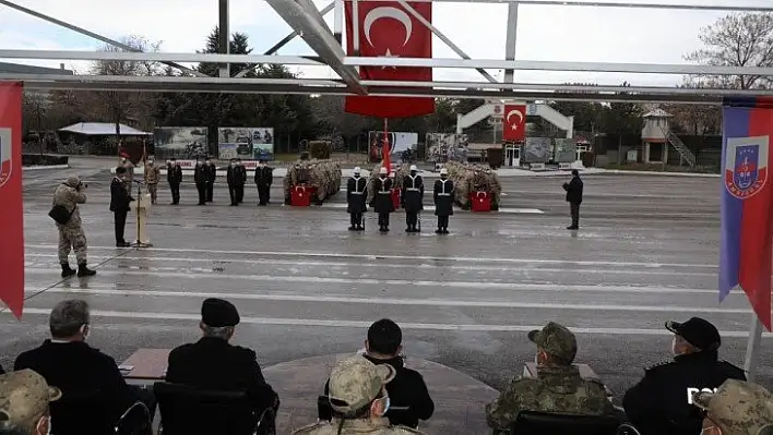 Elazığ'da acemi erler yemin etti