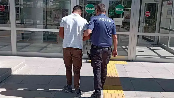 Elazığ'da camiden hırsızlık yapan zanlı tutuklandı