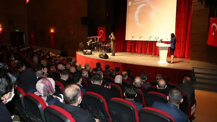 Elazığ'da Çanakkale Zaferi'nin 107. yıl dönümünde şehitler anıldı