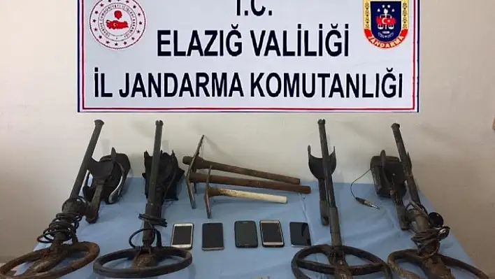 Define arayan 5 şüpheli yakalandı