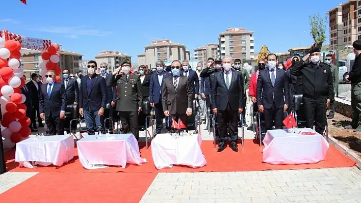 Elazığ'da depremin yaraları sarılıyor, 200 öğrenci kapasiteli anaokulu açıldı