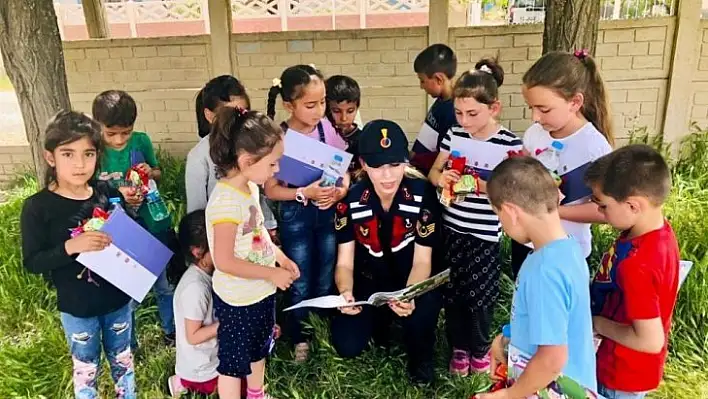 Elazığ'da Dünya Çocuk Hakları Günü