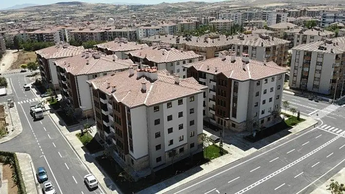 Elazığ'da ilk deprem konutları tamamlandı, 7 ayda yeni bir Dilek Sitesi dikildi