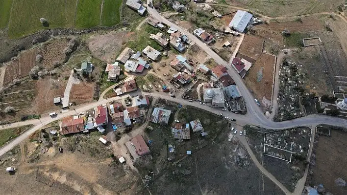 Elazığ'da referanduma gidilen köyden 'evet' çıktı