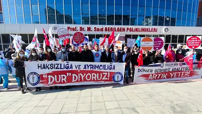 Elazığ'da sağlık çalışanları eylem yaptı