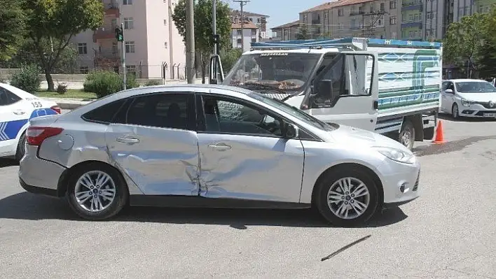 Elazığ'da trafik kazası: 1 yaralı