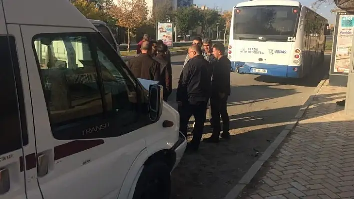 Elazığ'da trafik kazası:1 yaralı