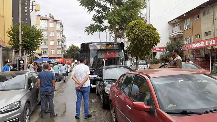 Elazığ'da zincirleme trafik kazası