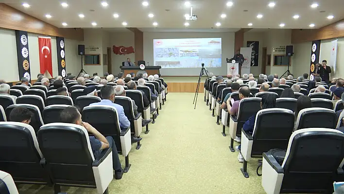 Elazığ'da zirai don zararı sonrası bahçe bakım eğitimleri