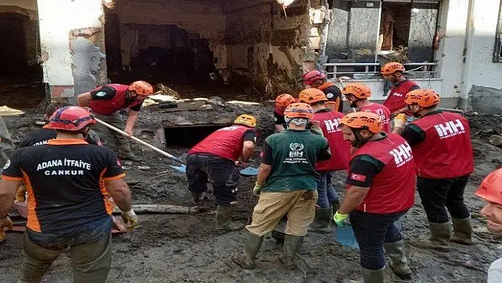 Elazığ İHH Arama Kurtarma Ekibi Kastamonu'da Çalışmalara Katıldı