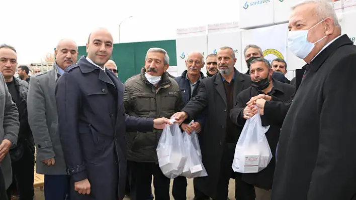 Elazığ İl Özel İdaresinden arı yetiştiricilerine destek