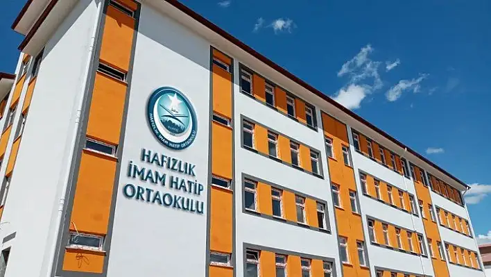 Elazığ'ın İlk Hafızlık Ortaokulu Hizmete Açıldı