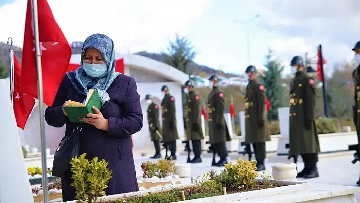 Elazığ Valisi Yırık, ' Çanakkale Zaferi, bir milletin diriliş zaferidir'