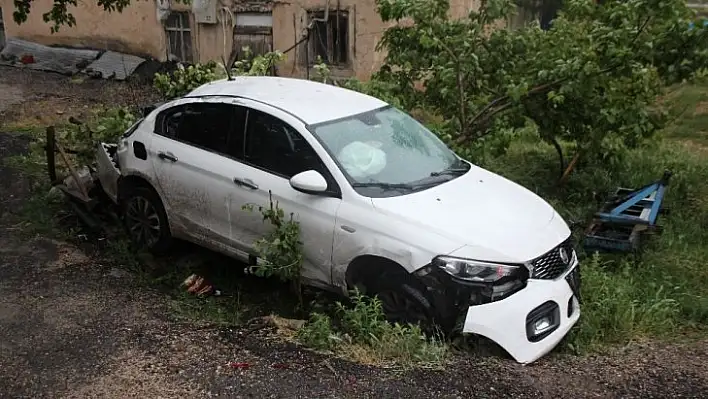 Elazığ'da iki ayrı kaza: 2 ölü, 3 yaralı