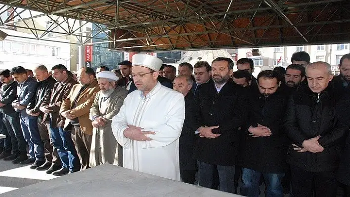 Elazığ'da Şehitler için gıyabi cenaze namazı kılındı