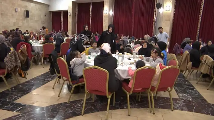 ELSAD'dan depremzede ailelere iftar programı