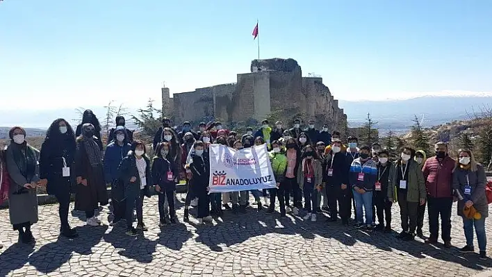 Erzincanlı gençler, Elazığ'ı gezdi