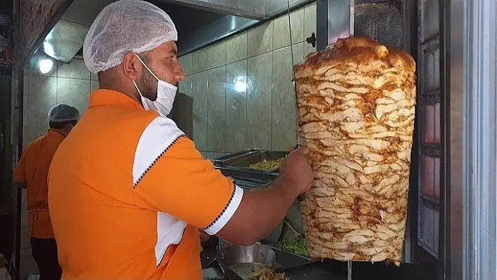 Esnaflar Kepenk Açmanın Mutluluğunu Yaşadı